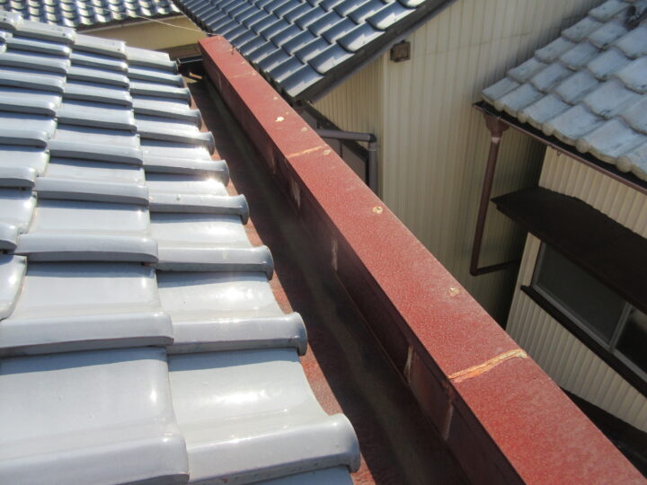 箱樋雨漏り修理工事施工前