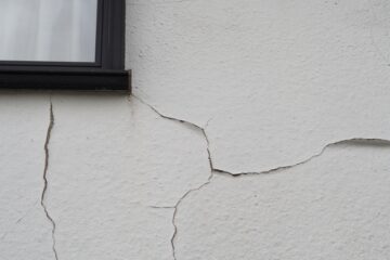 外壁のひび