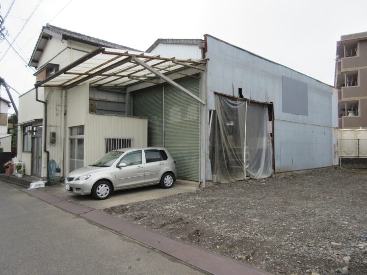 工場外壁補修工事施工前