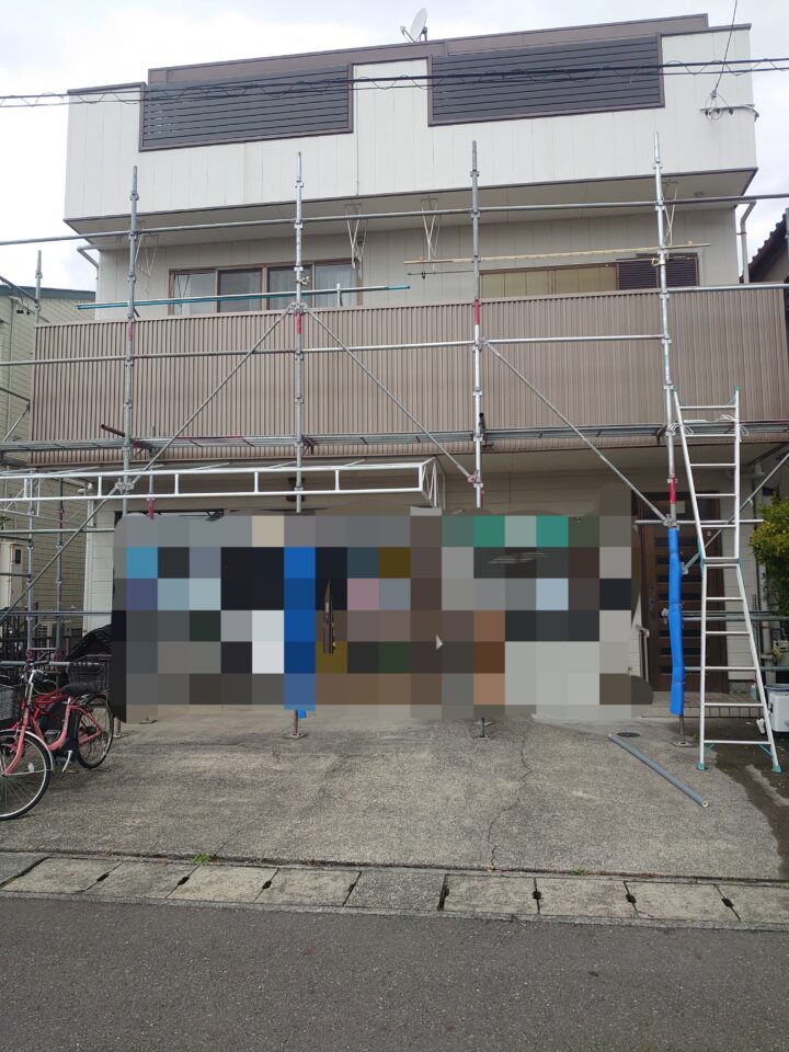 NKスパン165による外壁のカバー工法改修工事施工後