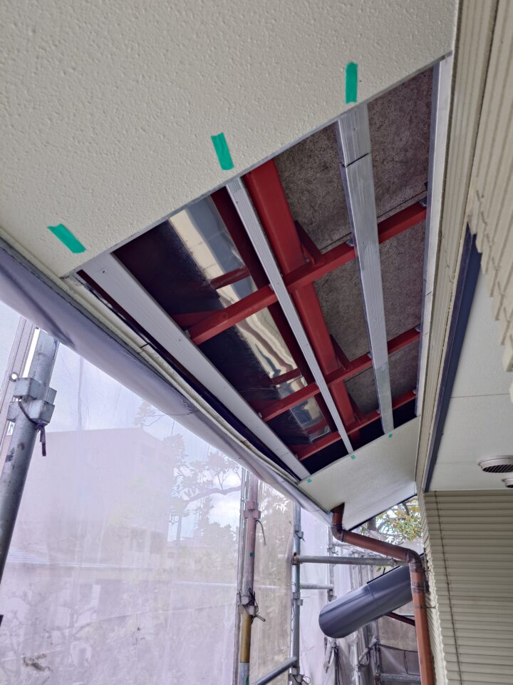 永嶋板金店　お知らせ|箱樋の雨漏り補修工事の画像